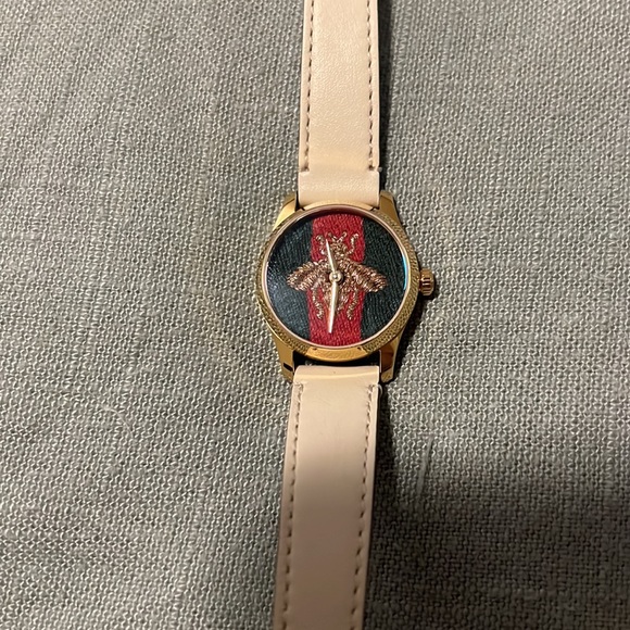 Gucci G-Timeless Quartz Green and Blue Dial Ladies Watch main image 3